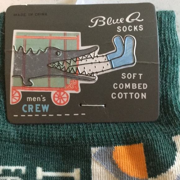 NWT Men’s “I Love an Easy Challenge” Socks - Picture 2 of 6